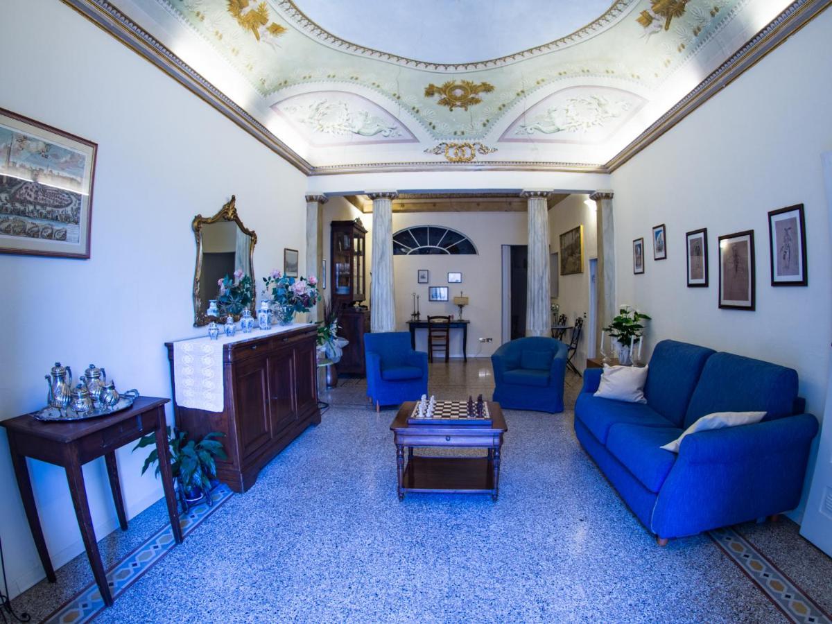 Residenza D'Epoca " Il Campo" By Francigenaapartments Siena Exterior foto